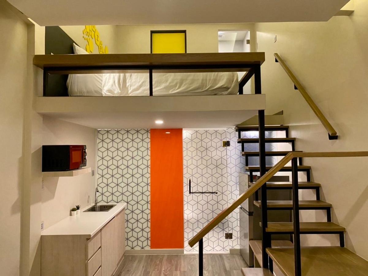 Hotel Z Zpaze Bangkok Bagian luar foto