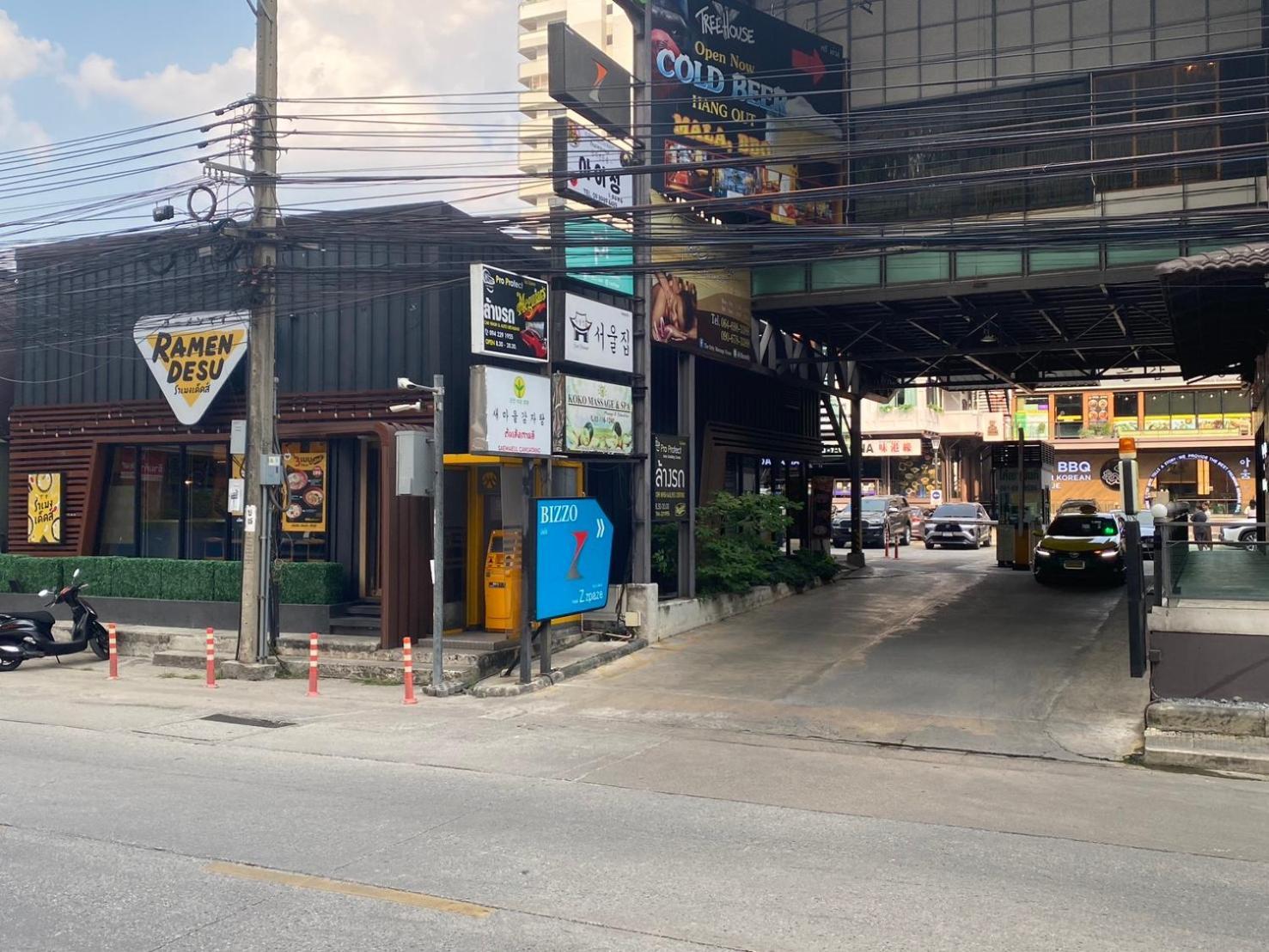 Hotel Z Zpaze Bangkok Bagian luar foto