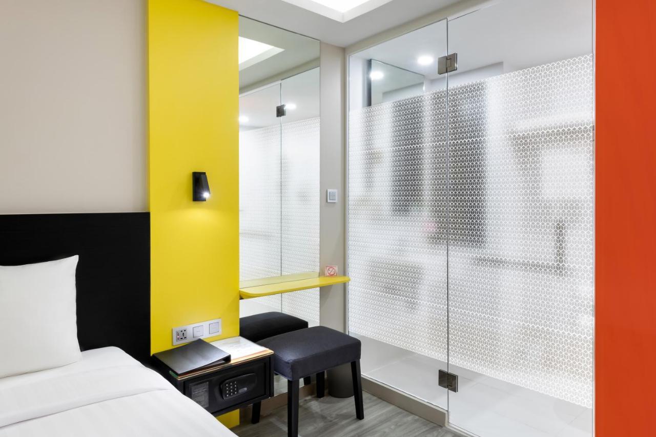 Hotel Z Zpaze Bangkok Bagian luar foto