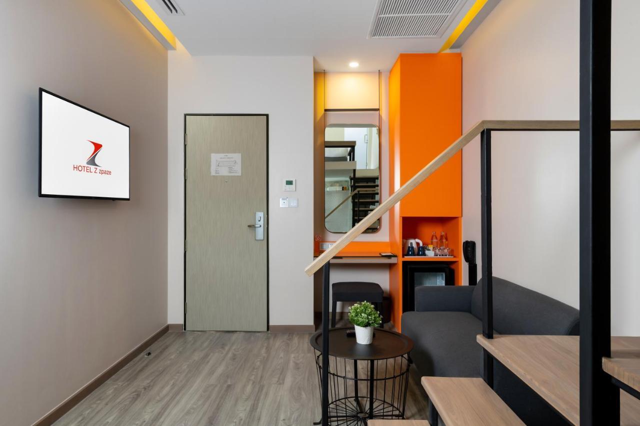 Hotel Z Zpaze Bangkok Bagian luar foto